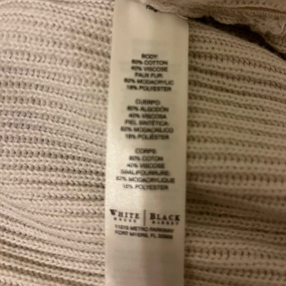 White House Black Market Faux Fur Cover Up - Picture 5 of 12